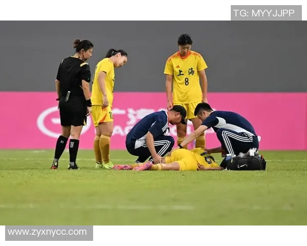 重庆足球队在全运会积分榜中以56分稳居第一名引发关注 重庆足球队在全运会积分榜中以56分稳居第一名引发关注